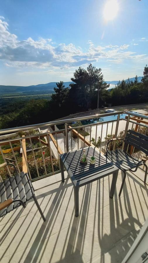 Cozy Apartments With Pool And Splendid Seaview Kavač Eksteriør bilde