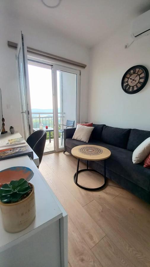 Cozy Apartments With Pool And Splendid Seaview Kavač Eksteriør bilde