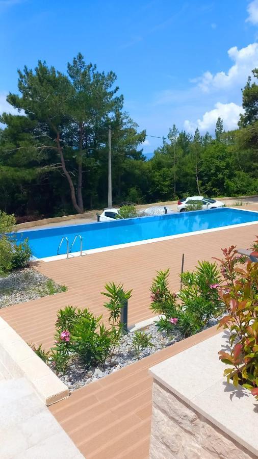 Cozy Apartments With Pool And Splendid Seaview Kavač Eksteriør bilde